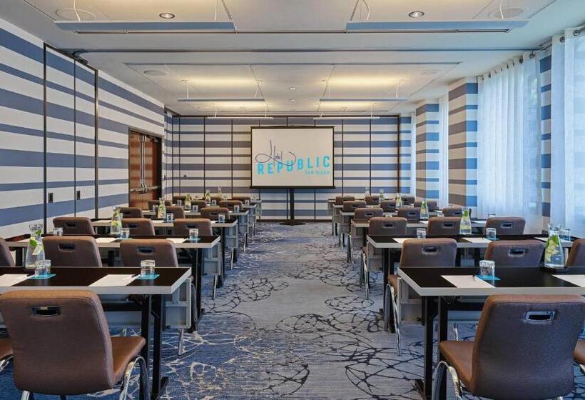 هتل Republic San Diego, Autograph Collection