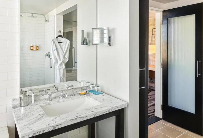 هتل Republic San Diego, Autograph Collection