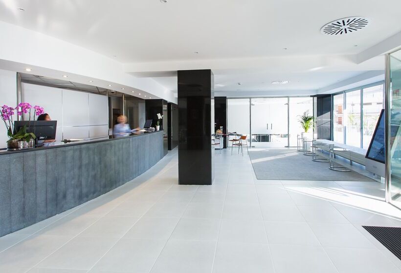 ホテル Reverence Life