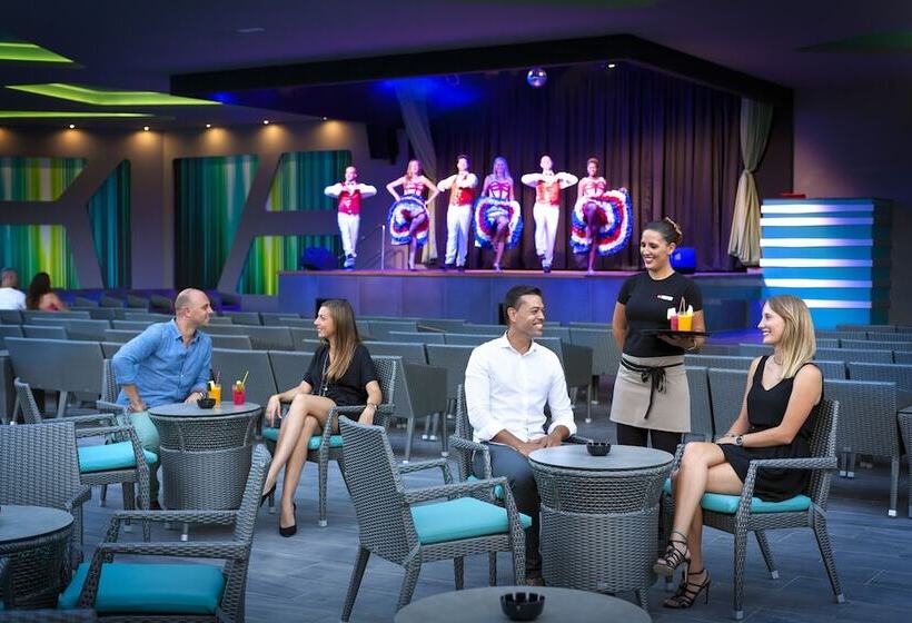 Hotel Riu Papayas - All Inclusive