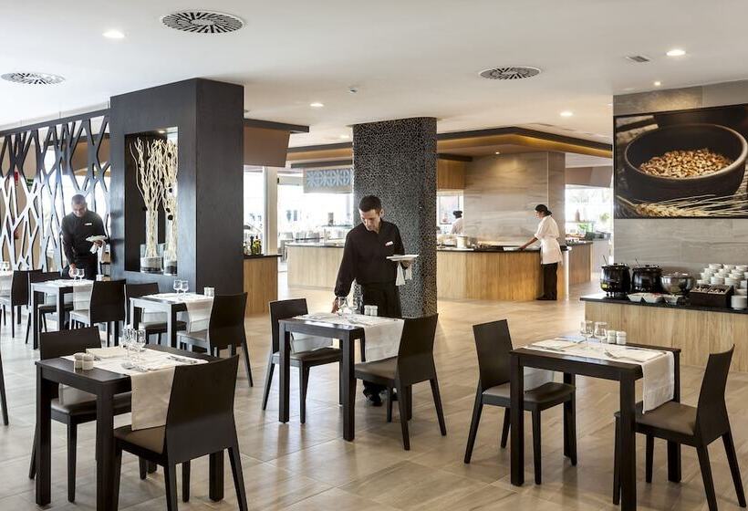 Hotel Riu Papayas - All Inclusive