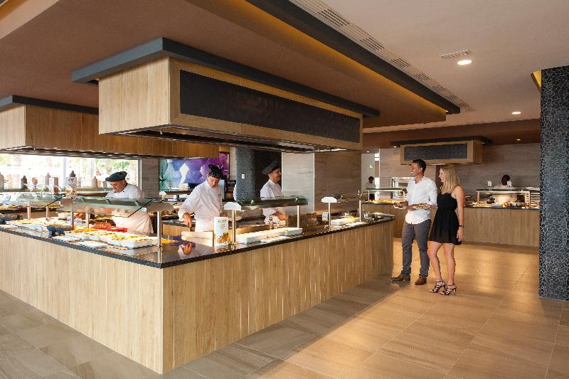 Hotel Riu Papayas - All Inclusive