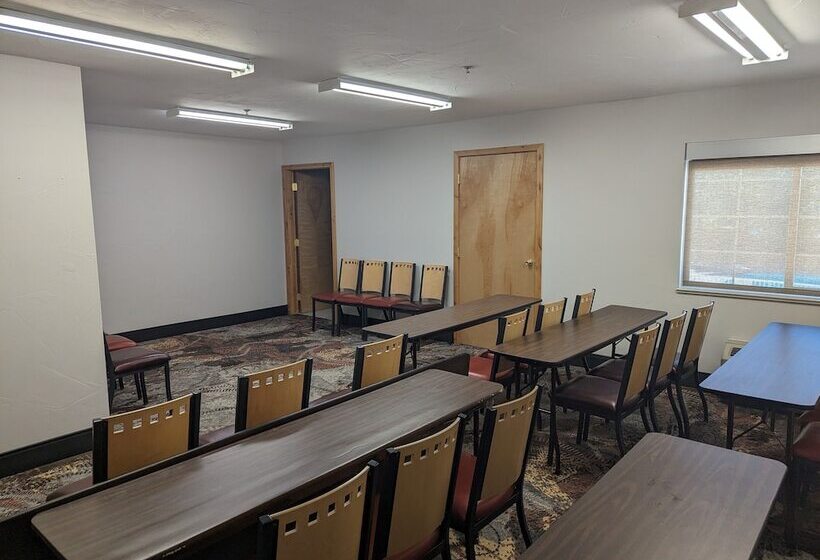 فندق River Canyon Lodge