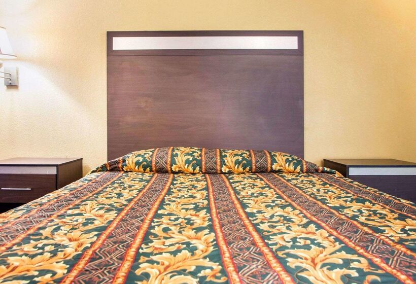 فندق Rodeway Inn Mount Laurel Hwy 73