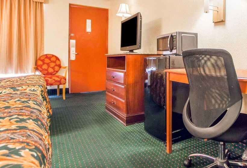 فندق Rodeway Inn Mount Laurel Hwy 73