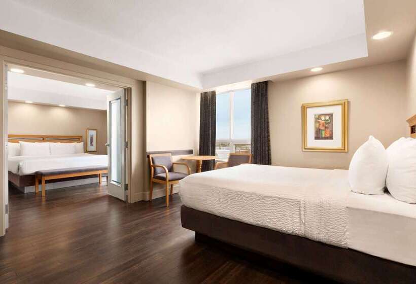 Royal Hotel Calgary, Trademark Collection By Wyndham