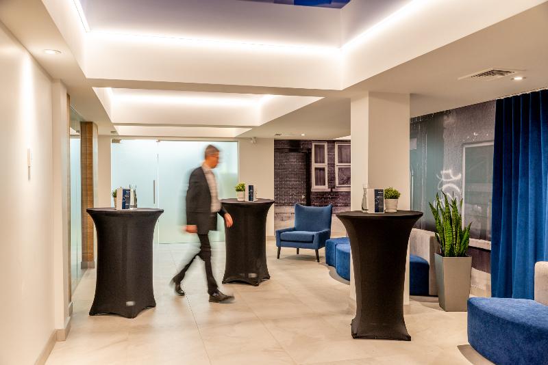 Royal William, Ascend Hotel Collection