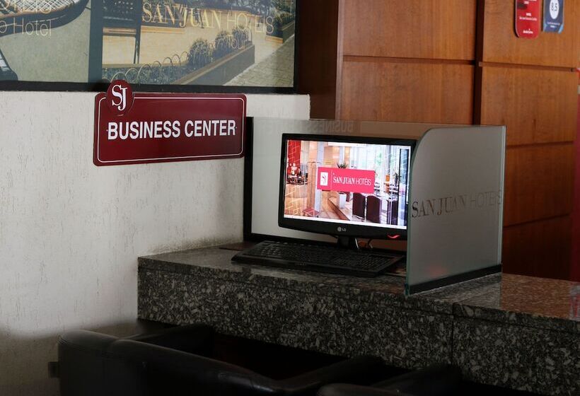 בית מלון כפרי Sj Executive   San Juan Curitiba