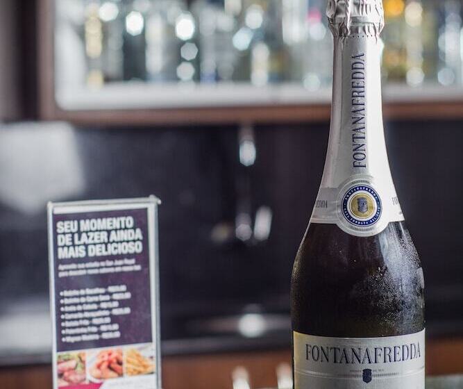 酒店 Sj Royal   San Juan Curitiba