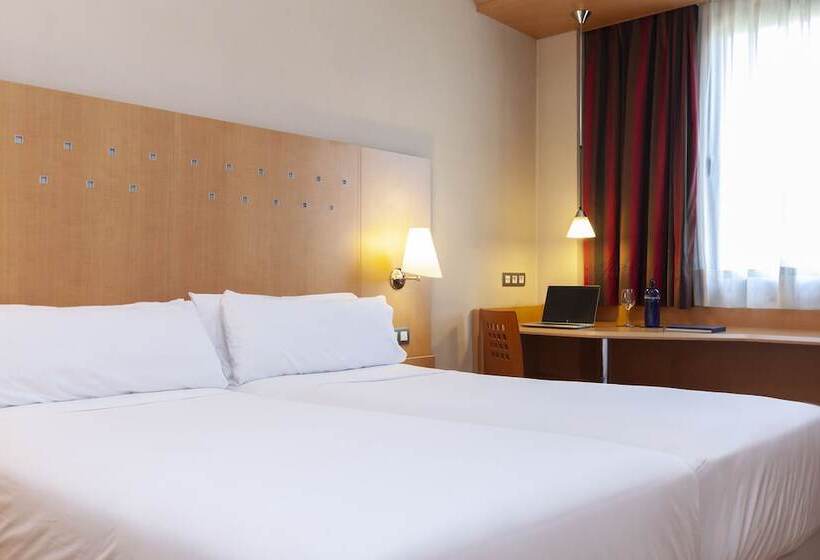 בית מלון כפרי Sb Express Madrid Norte