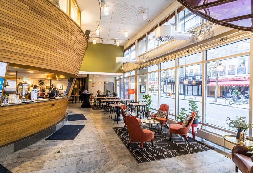 Отель Scandic Portalen