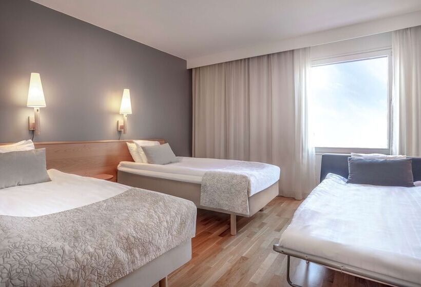 Отель Scandic Portalen