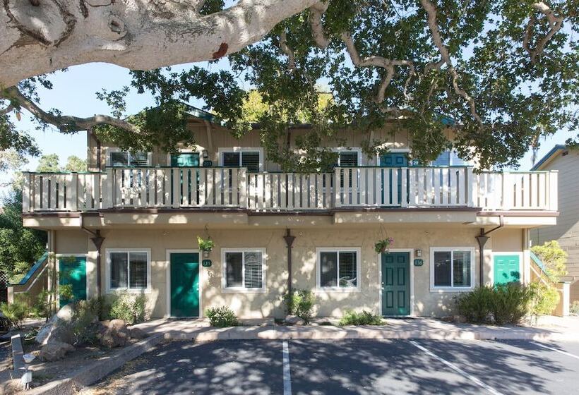 فندق Sea Breeze Inn  Pacific Grove