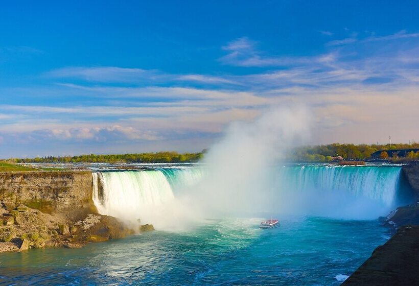 Отель Sheraton Fallsview