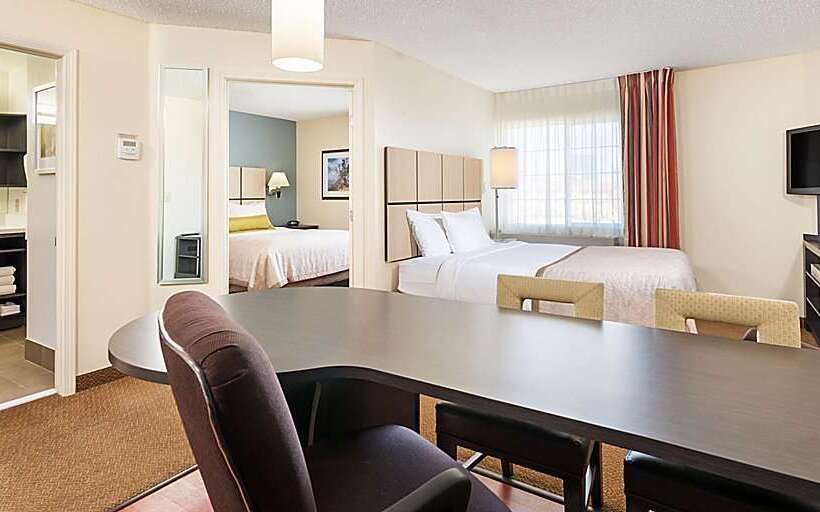 호텔 Sonesta Simply Suites Las Vegas Convention Center