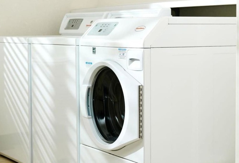 فندق Sonesta Simply Suites Oklahoma City Airport