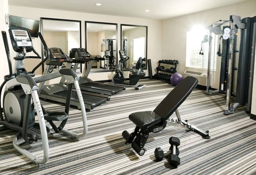 هتل Sonesta Simply Suites Silicon Valley Santa Clara