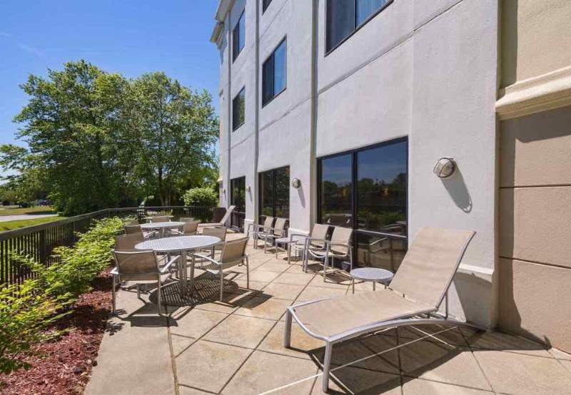 בית מלון כפרי Springhill Suites Mishawaka University Area