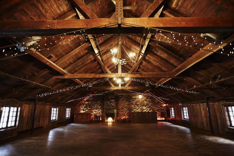 فندق Springhill Suites By Marriott Old Montreal