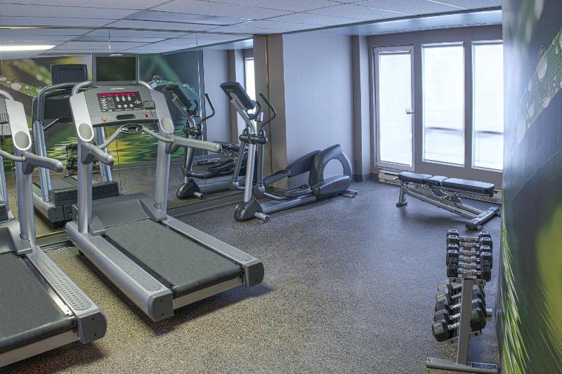 فندق Springhill Suites By Marriott Old Montreal