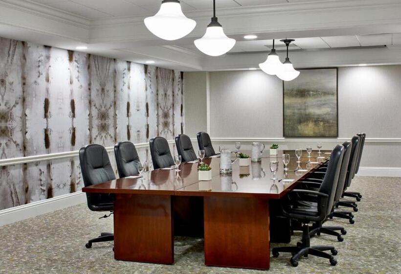 호텔 Springhill Suites Memphis Downtown