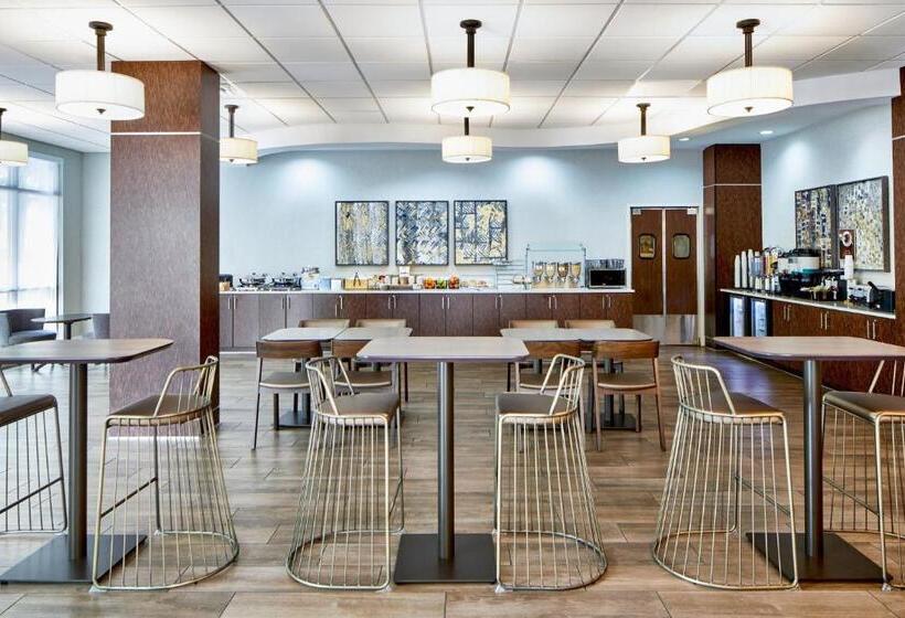 호텔 Springhill Suites Memphis Downtown