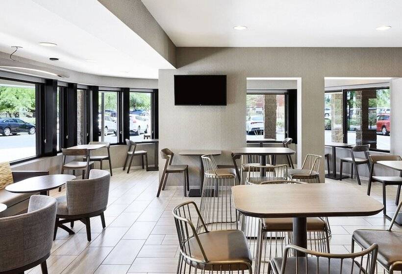 هتل Springhill Suites Phoenix Tempe Airport