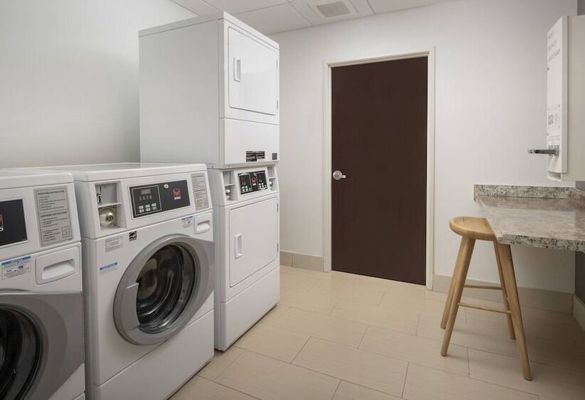 فندق Springhill Suites By Marriott Portland Hillsboro