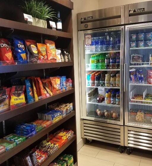 فندق Springhill Suites By Marriott Portland Hillsboro