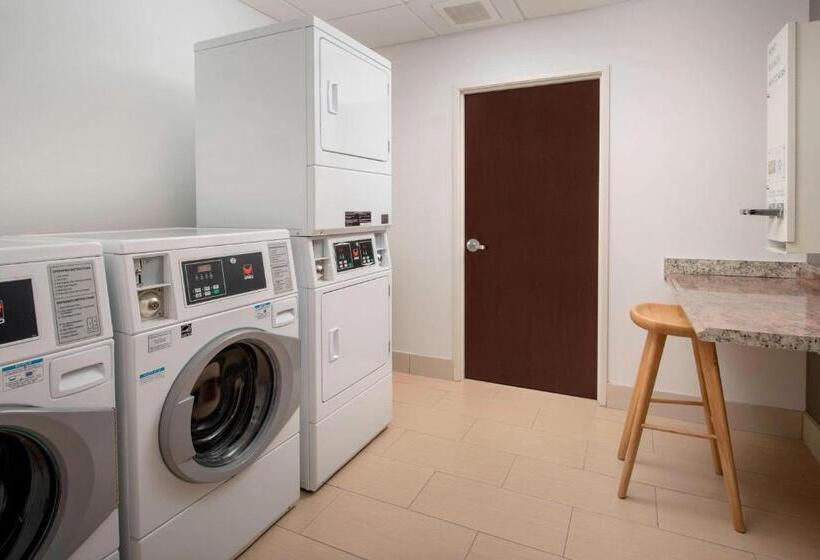 فندق Springhill Suites By Marriott Portland Hillsboro