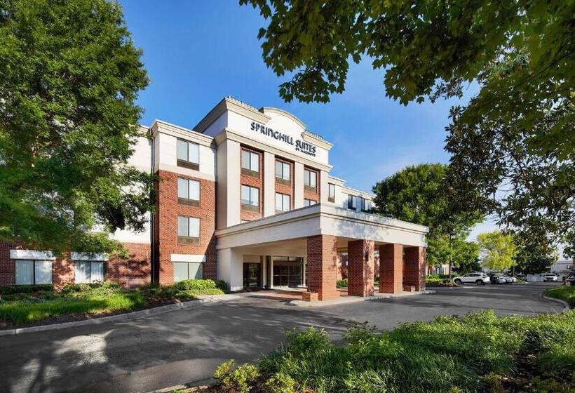 Отель Springhill Suites By Marriott Richmond North/glen Allen