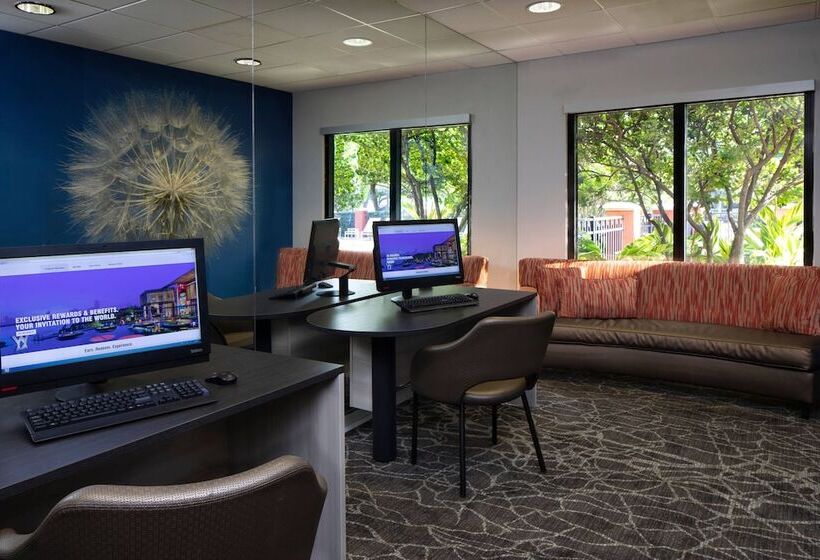 酒店 Springhill Suites By Marriott Tampa Westshore