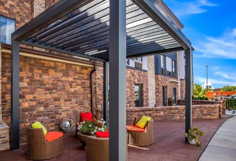 The Leo Collection Detroit, Ascend Hotel Collection