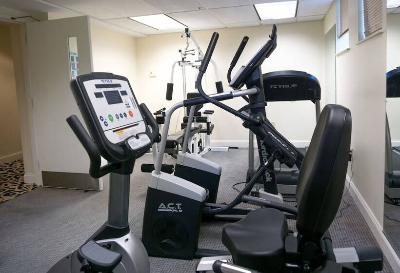 فندق The Mansion On Delaware Avenue