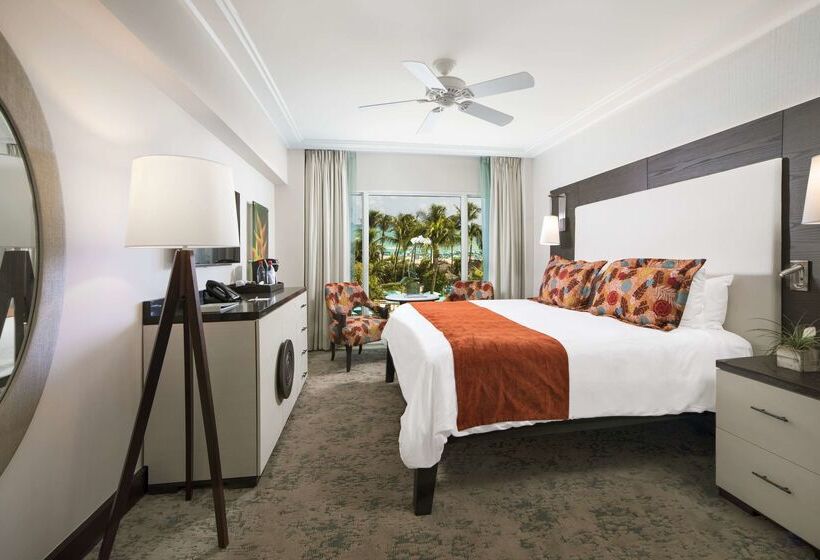 The Palms Hotel & Spa