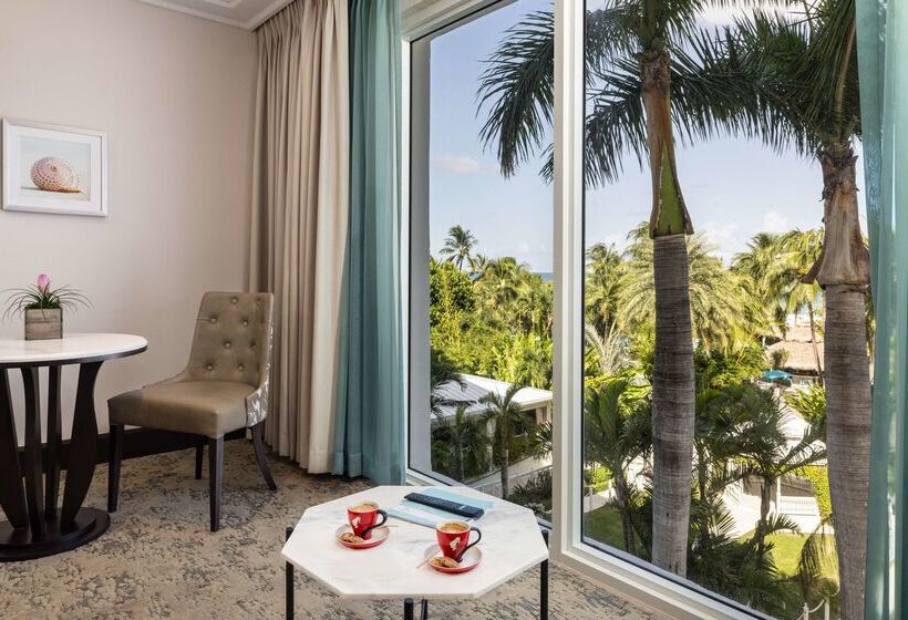The Palms Hotel & Spa