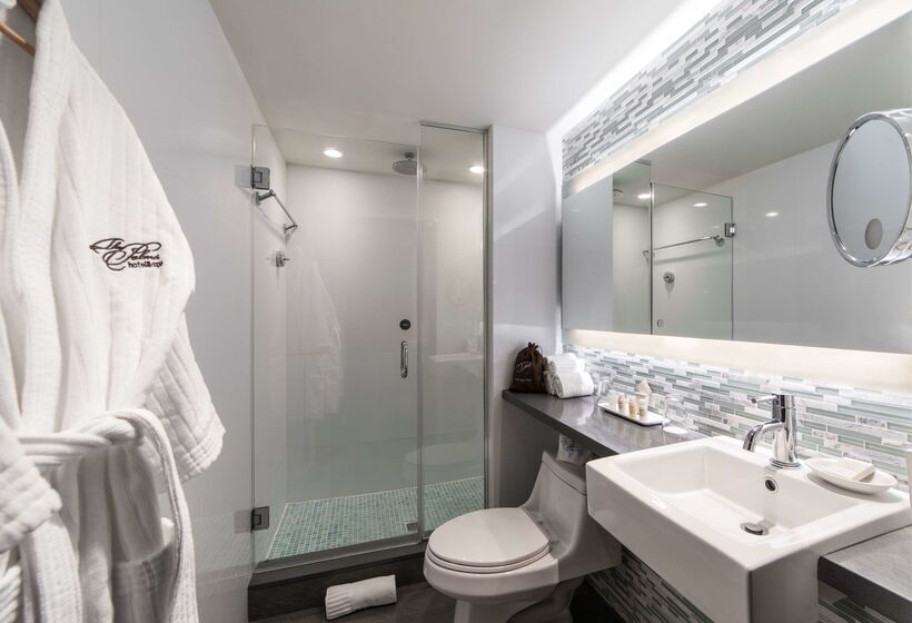 The Palms Hotel & Spa