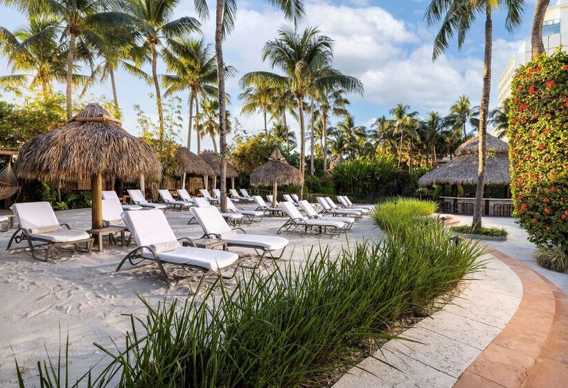 The Palms Hotel & Spa