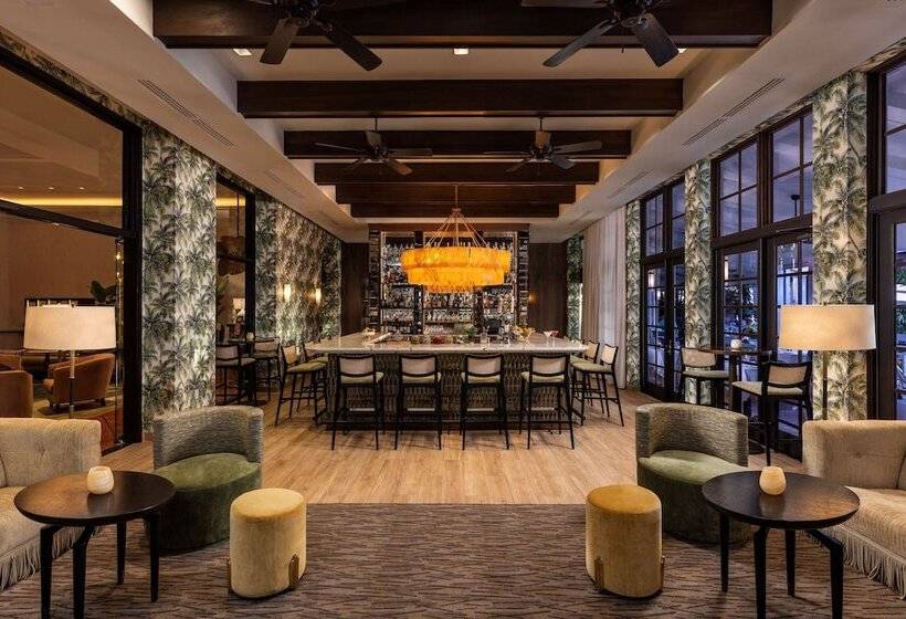 The Palms Hotel & Spa