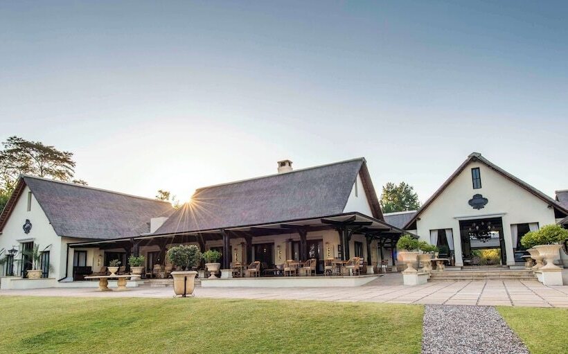 Royal Livingstone Hotel By Anantara