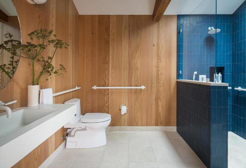 בית מלון כפרי The Sea Ranch Lodge