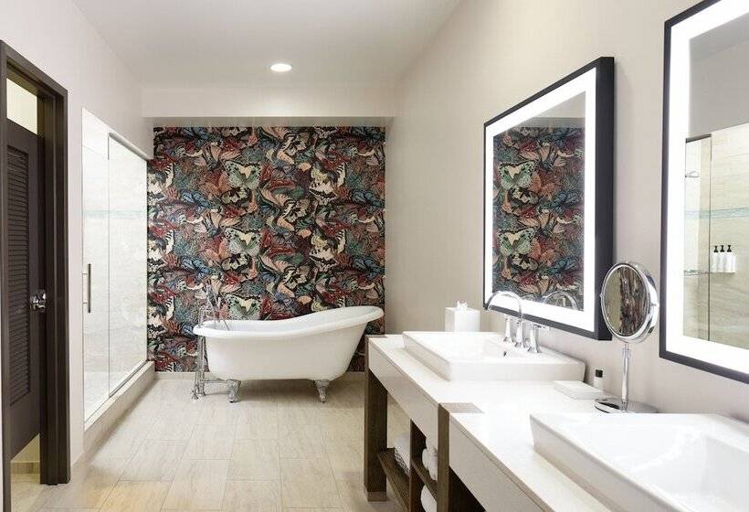 בית מלון כפרי Tonnelle New Orleans, A Tribute Portfolio