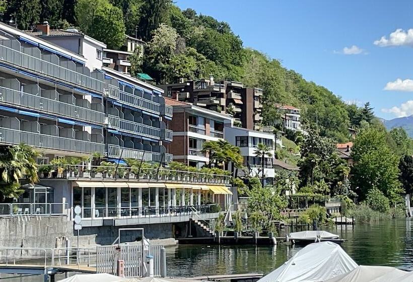 בית מלון כפרי Tresa Bay