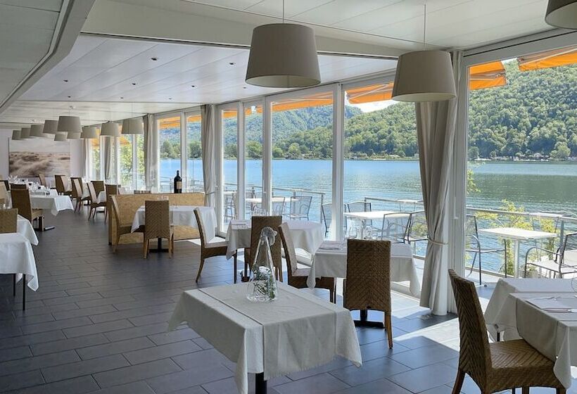 בית מלון כפרי Tresa Bay