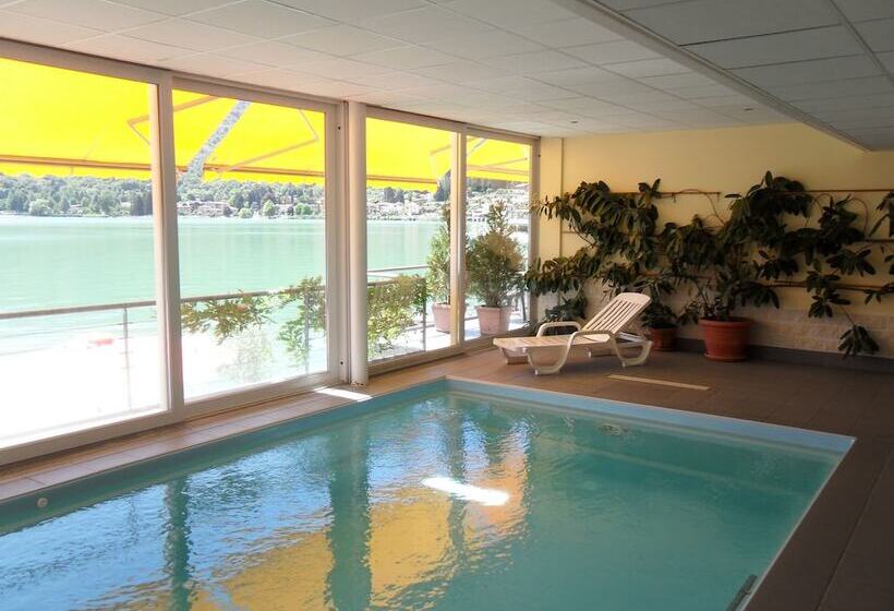 בית מלון כפרי Tresa Bay