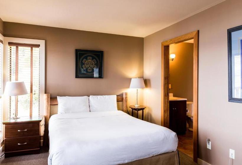 Hotel Tsa-kwa-luten Lodge