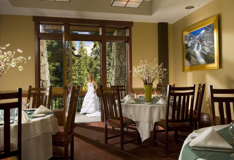 בית מלון כפרי Wuksachi Lodge