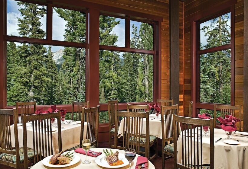 בית מלון כפרי Wuksachi Lodge