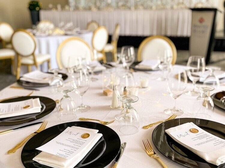 Manteo At Eldorado Resort