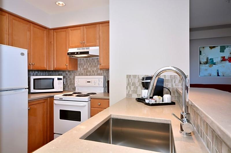 Manteo At Eldorado Resort